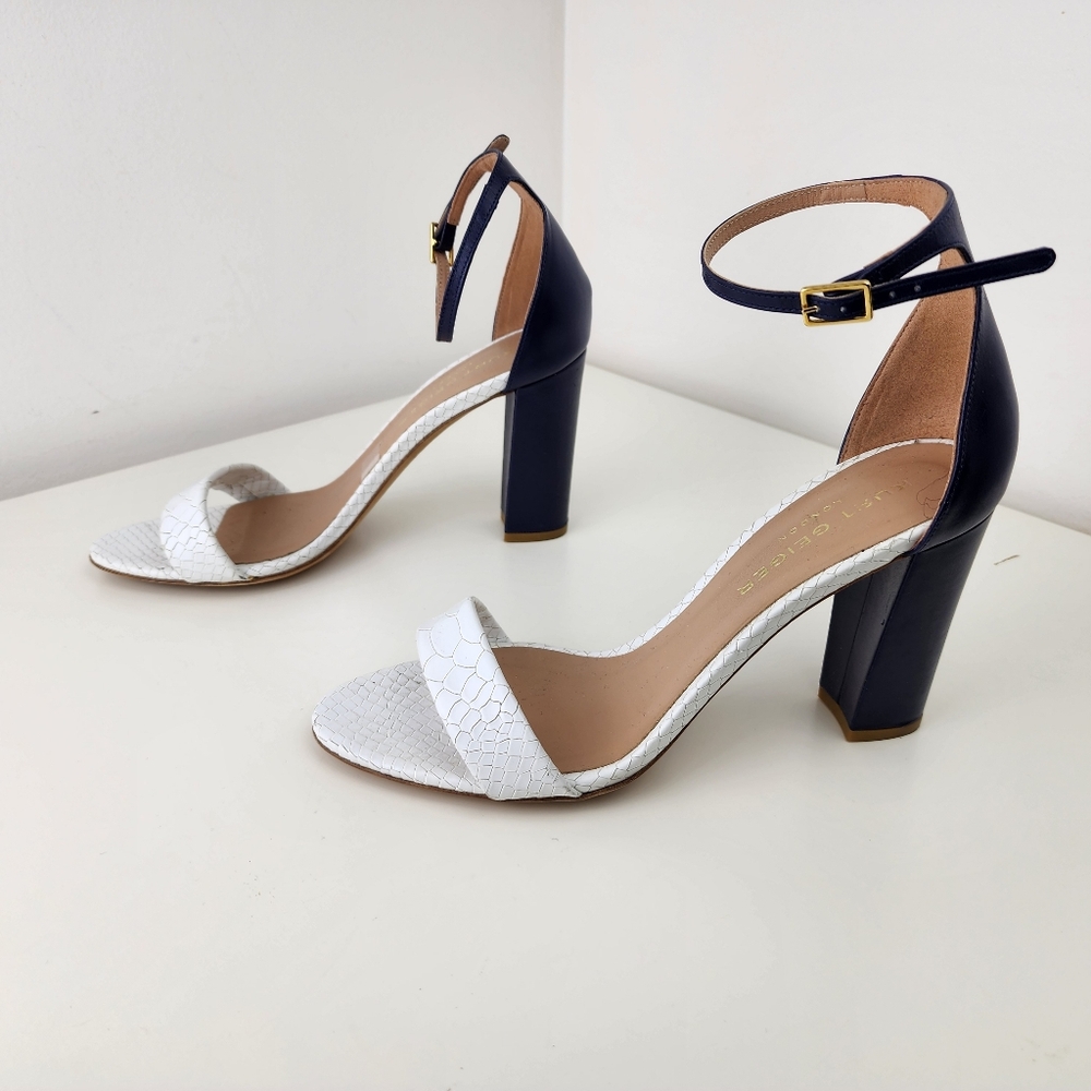 Kurt Geiger Women Peep Toe Sandals Block Heel Size 9.5 White & Navy Blue
